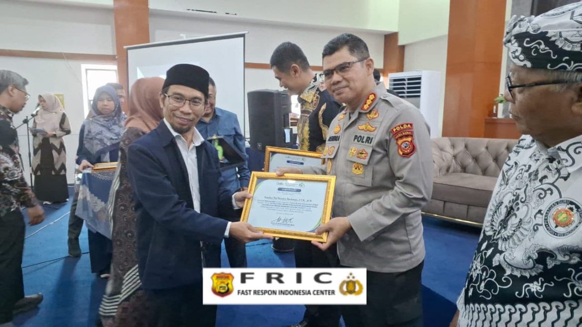 Polda Jabar Ajak Dunia Pendidikan Kuatkan Akhlak di Tengah Arus Teknologi   