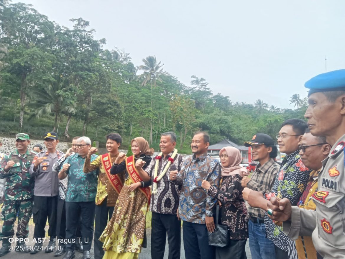 Forkopimda Pemalang Sambut Kunker Wamen UMKM RI Di Desa Beluk Kecamatan Belik