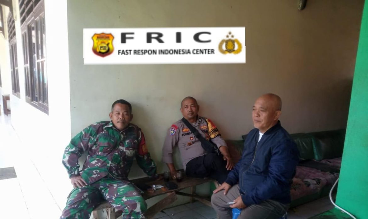 Sinergitas TNI–Polri, Bhabinkamtibmas Polsek Cijeruk dan Babinsa Laksanakan Sambang Warga di Desa Ciburayut