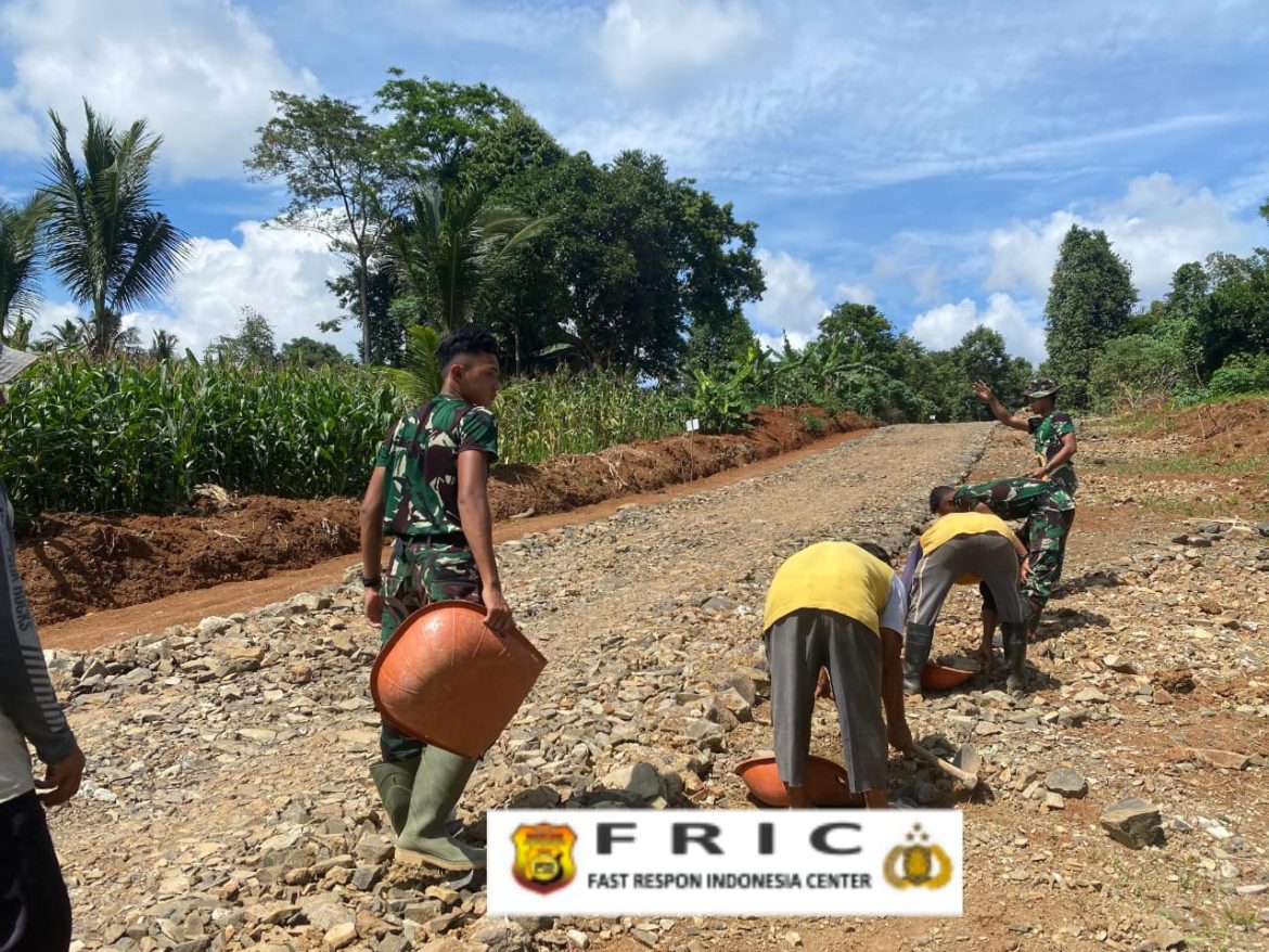 Satgas TMMD Ke-126 Kodim 0601/Pandeglang Lanjutkan Pengerasan Jalan, Progres Capai 94%   