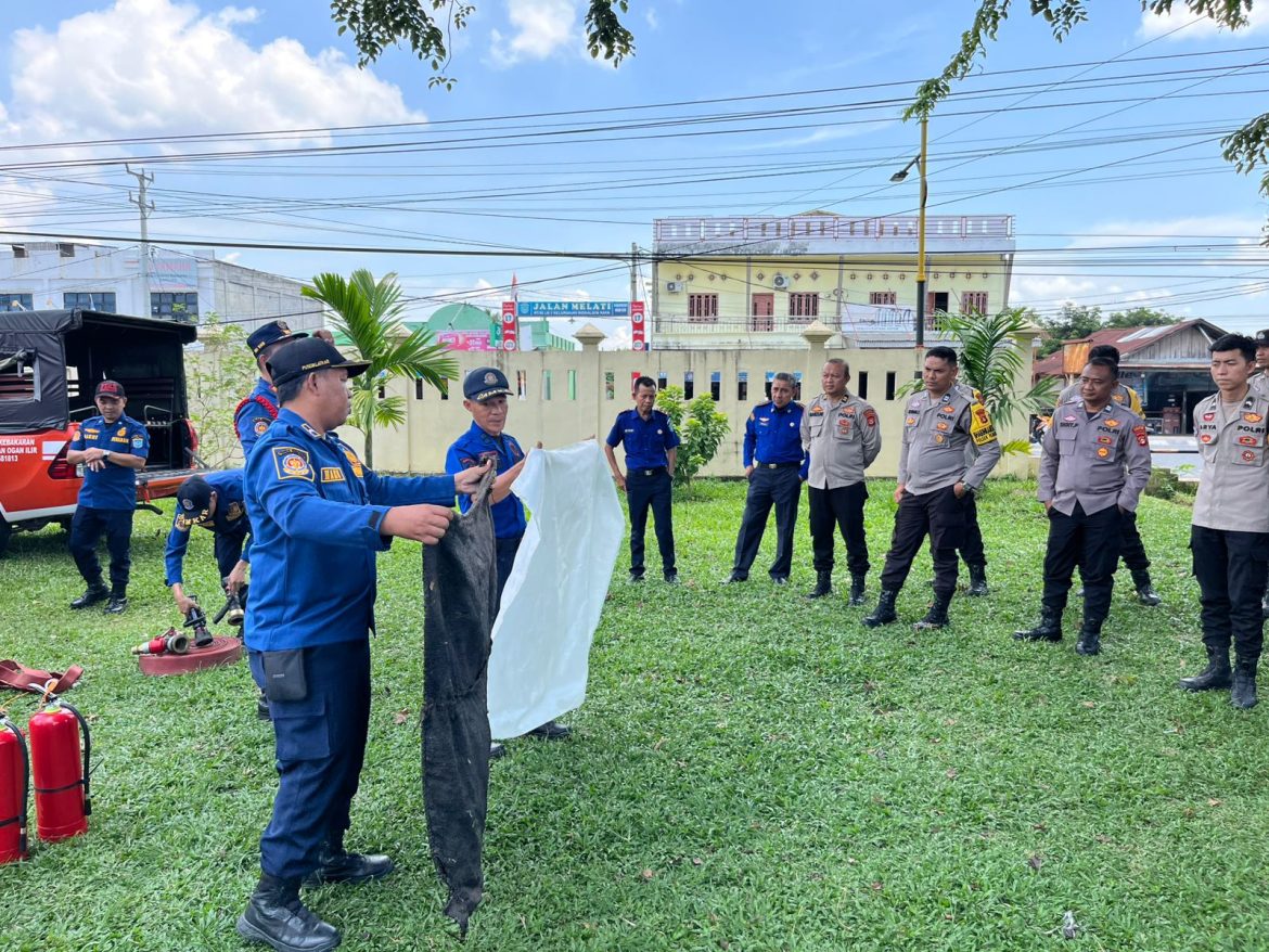 Guna Menolong Masyarakat, Anggota Bhabinkamtibmas Polres Ogan Ilir Dibekali Kemampuan Tanggap Musibah*