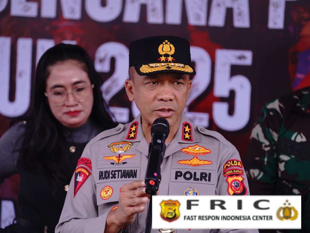 POLDA JABAR GELAR PERALATAN POLISI DALAM TANGGAP BENCANA DI JAWA BARAT   