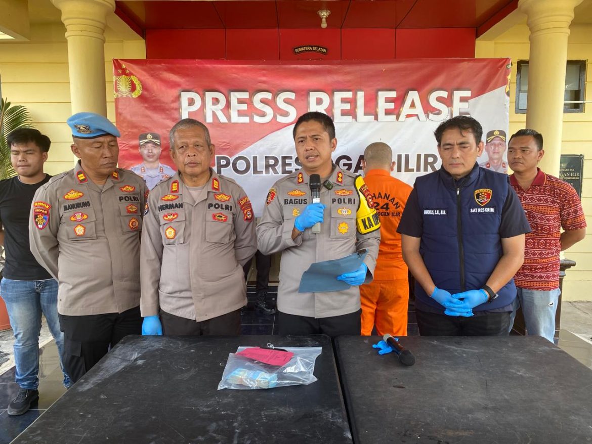 SATRESKRIM POLRES OGAN ILIR BERHASIL AMANKAN PELAKU PEMERASAN TERHADAP KADES TALANG AUR