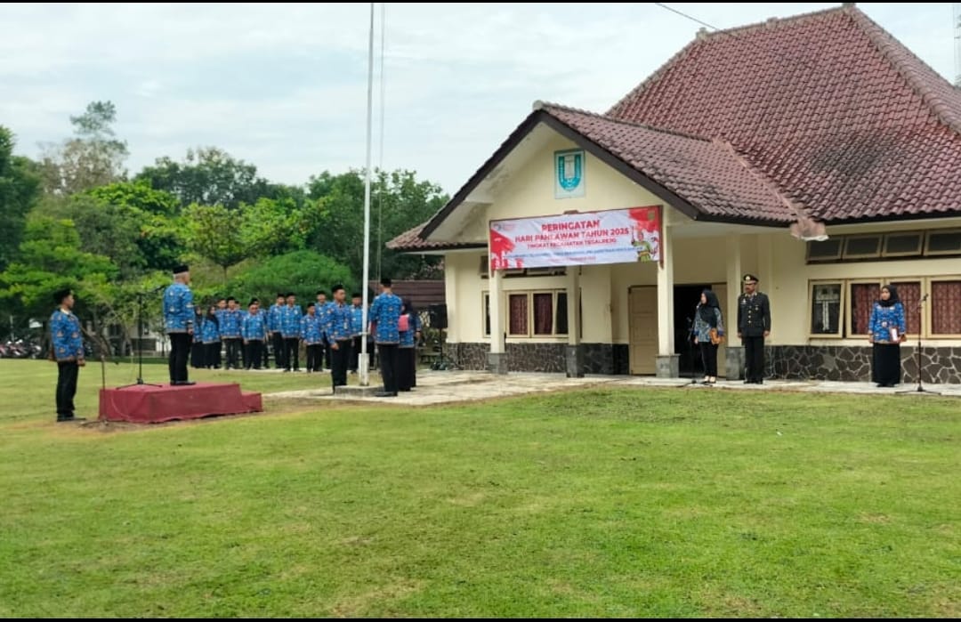 Kantor Kecamatan Tegalrejo Gelar Upacara Peringatan Hari Pahlawan, 10 Nopember 2025