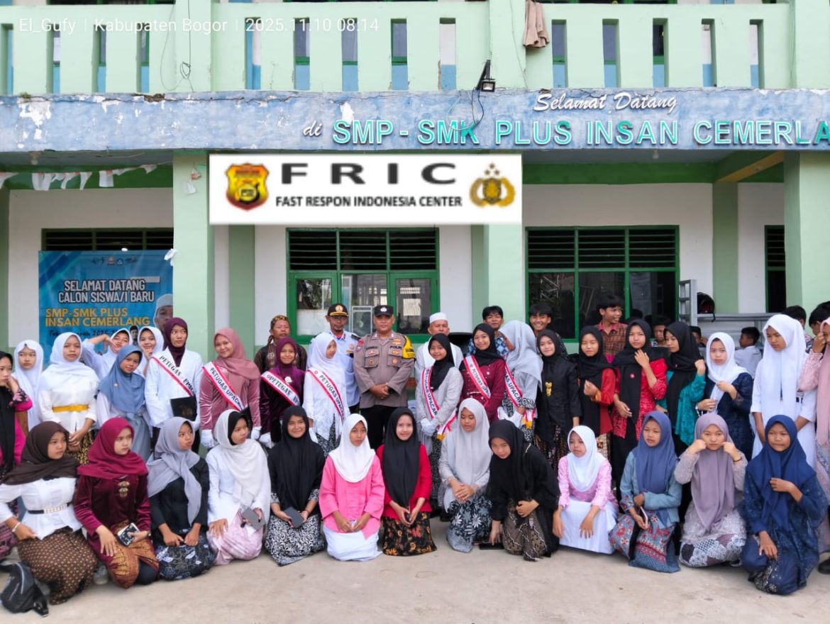 Polsek Babakan Madang laksanakan giat cooling system “Police Goes To School”, Polri hadir berikan himbauan kamtibmas untuk cegah tawuran dan narkoba   