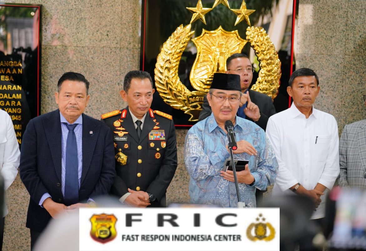 Kapolri Usai Rapat Perdana Komisi Percepatan Reformasi: Polri Terbuka dan Terima Evaluasi   