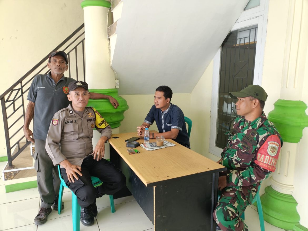 Sinergitas TNI – Polri Wujudkan Kedekatan Dengan Warga Dengan Sambangi Warga Binaanya Ajak Jaga Kamtibmas Yang Kondusif   