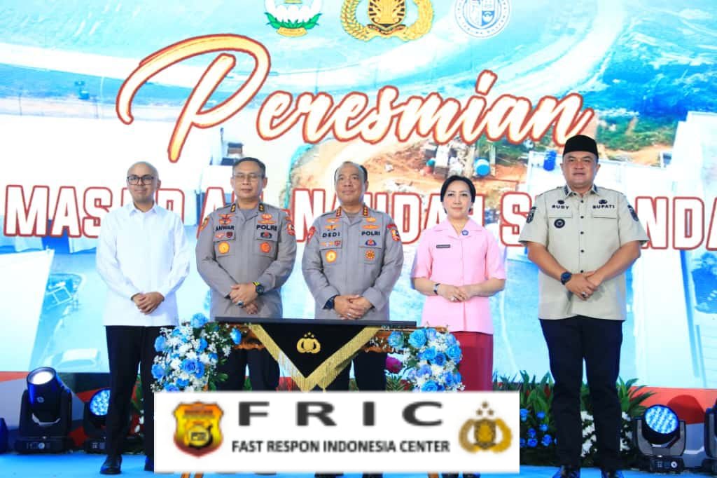 Peletakan Batu Pertama Rumah Ibadah di SMA Kemala Taruna Bhayangkara oleh Wakapolri, Simbol Toleransi dan Persaudaraan Antarumat Beragama   