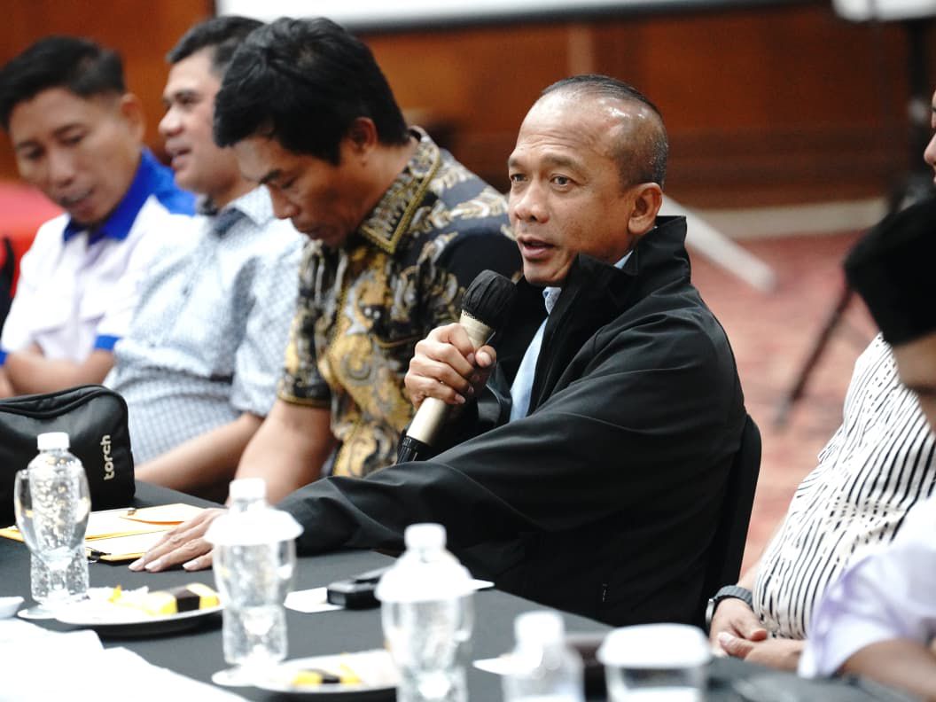 GELAR RUANG KOMUNIKASI TERBUKA, KAPOLDA JABAR SILATURAHMI DAN DIALOG KAMTIBMAS BERSAMA KONFEDERASI BURUH