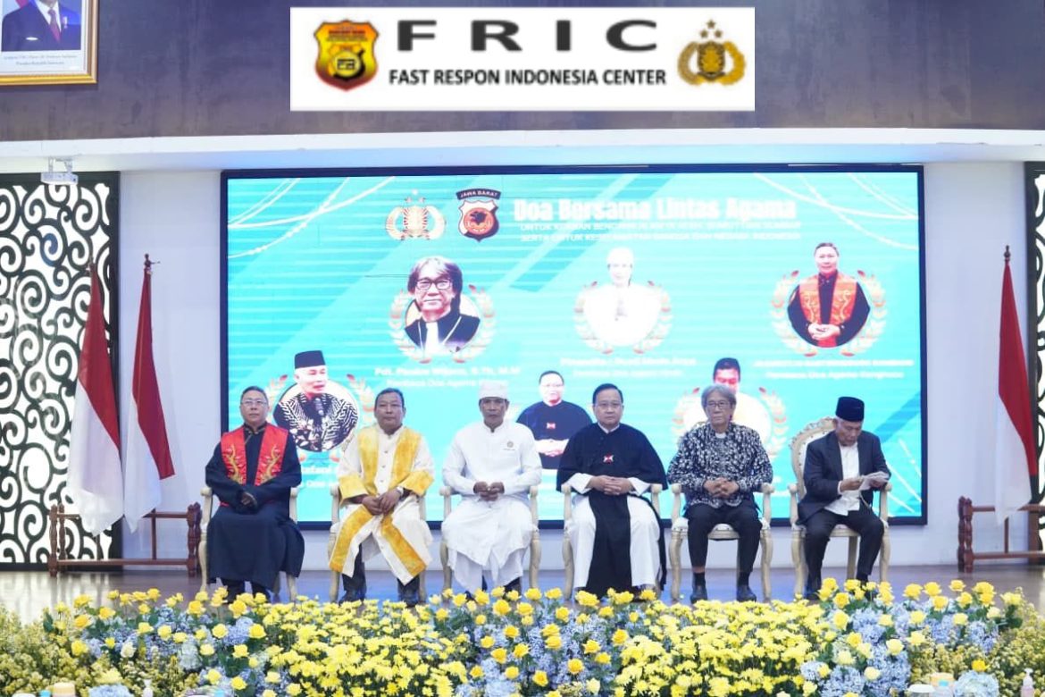 WUJUD SOLIDARITAS, POLDA JABAR BERSAMA PARA PEMUKA AGAMA GELAR DOA BERSAMA UNTUK KORBAN BENCANA ALAM