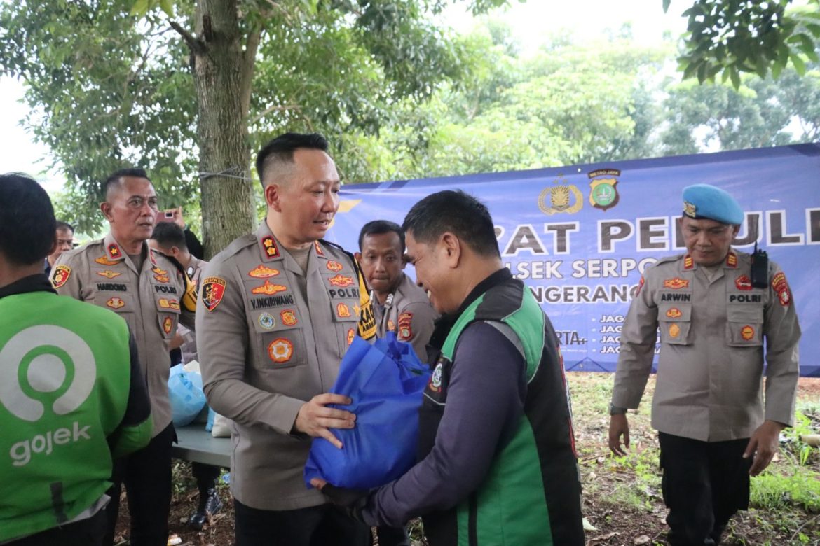 Jumat Curhat dan Jumat Perduli, di Lahan Ketahanan Pangan Polres Tangerang Selatan