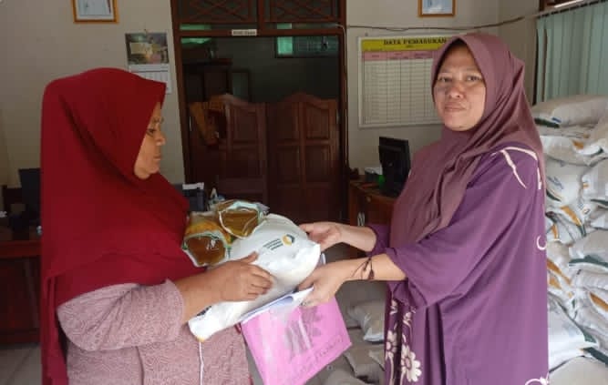 Pengalihan Bansos dari KPM Resmi ke Non-KPM Dinilai Menyimpang, Pelaku Terancam Sanksi Berat