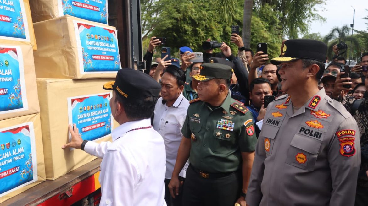Percepat Pemulihan, Polda Kalteng Kembali Kirim 299 Paket Logistik Bantuan Kemanusiaan untuk Korban Bencana di Sumatera