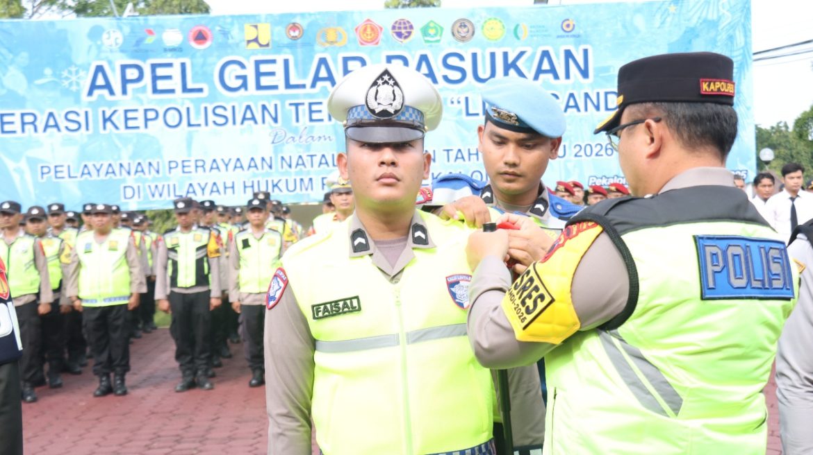 Gelar Pasukan Ops Lilin Candi, Kapolres Pekalongan Tekankan Rasa Aman untuk Umat Kristiani