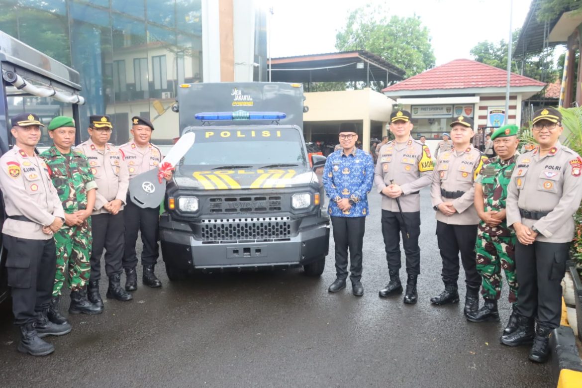 Polres Tangsel Gelar Apel Pasukan Operasi Lilin 2025, Siap Amankan Nataru