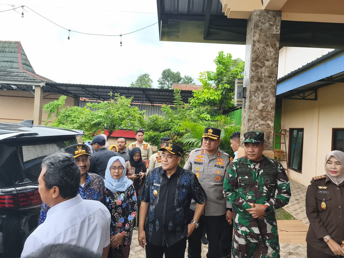 Dandim Pemalang Hadiri Kunjungan Kerja Menko Pangan RI, Menteri KKP dan Menteri LH di Desa Kelangdepok