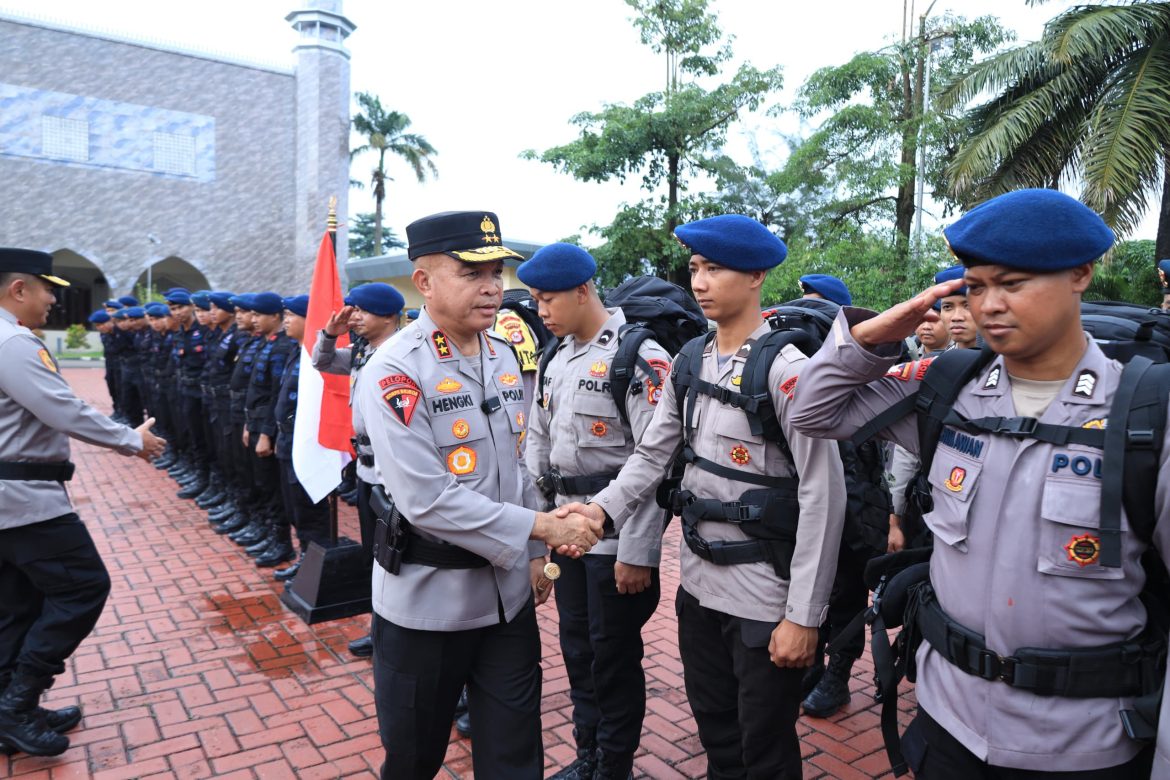 Polda Banten Lepas 100 Personel Brimob untuk Operasi Aman Nusa II di Aceh