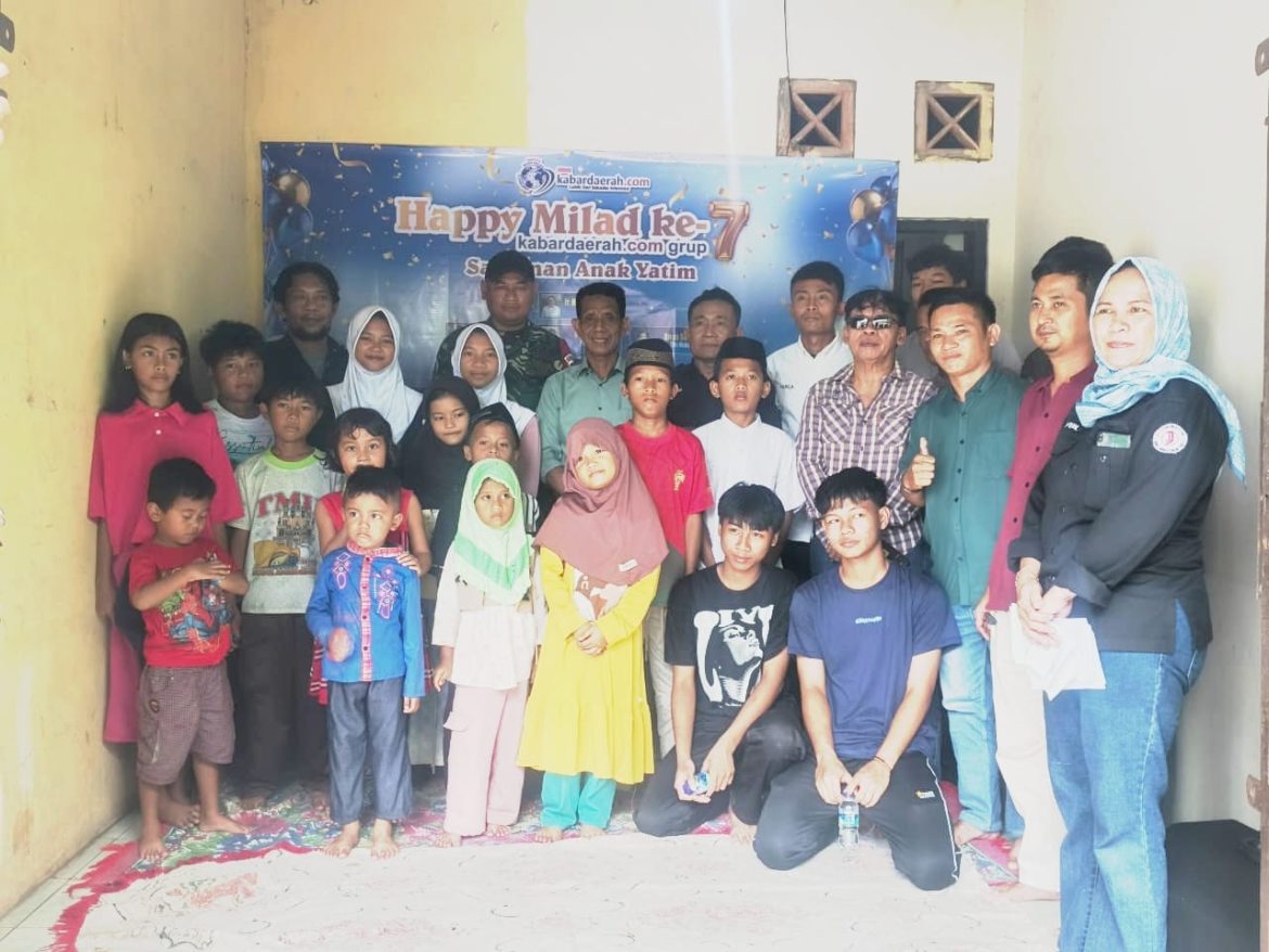 Milad Ke-7 Media Kabardaerah Group: Santunan Anak Yatim Digelar di Sekretariat Kabupaten Serang   