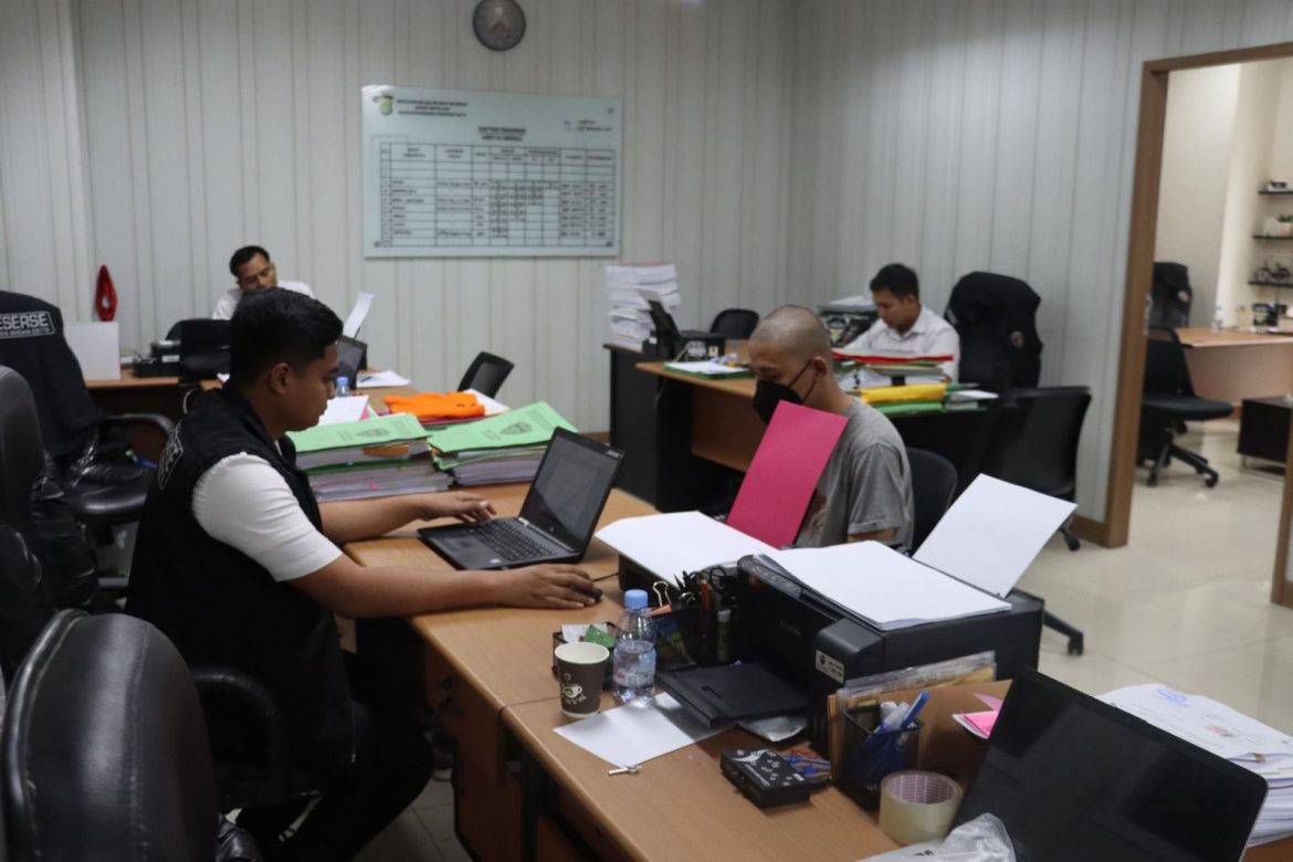 Polres Bandara Soekarno-Hatta Tangkap Pelaku Perampasan Tas dan Handphone Pelajar Saat Tawuran 