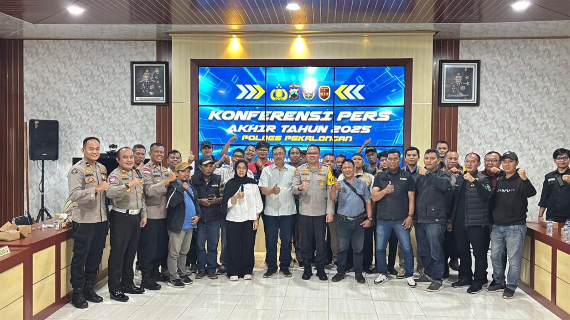 Rilis Akhir Tahun Polres Pekalongan: Angka Lakalantas Turun Tajam, Kasus Narkoba Diwarnai Baku Tembak