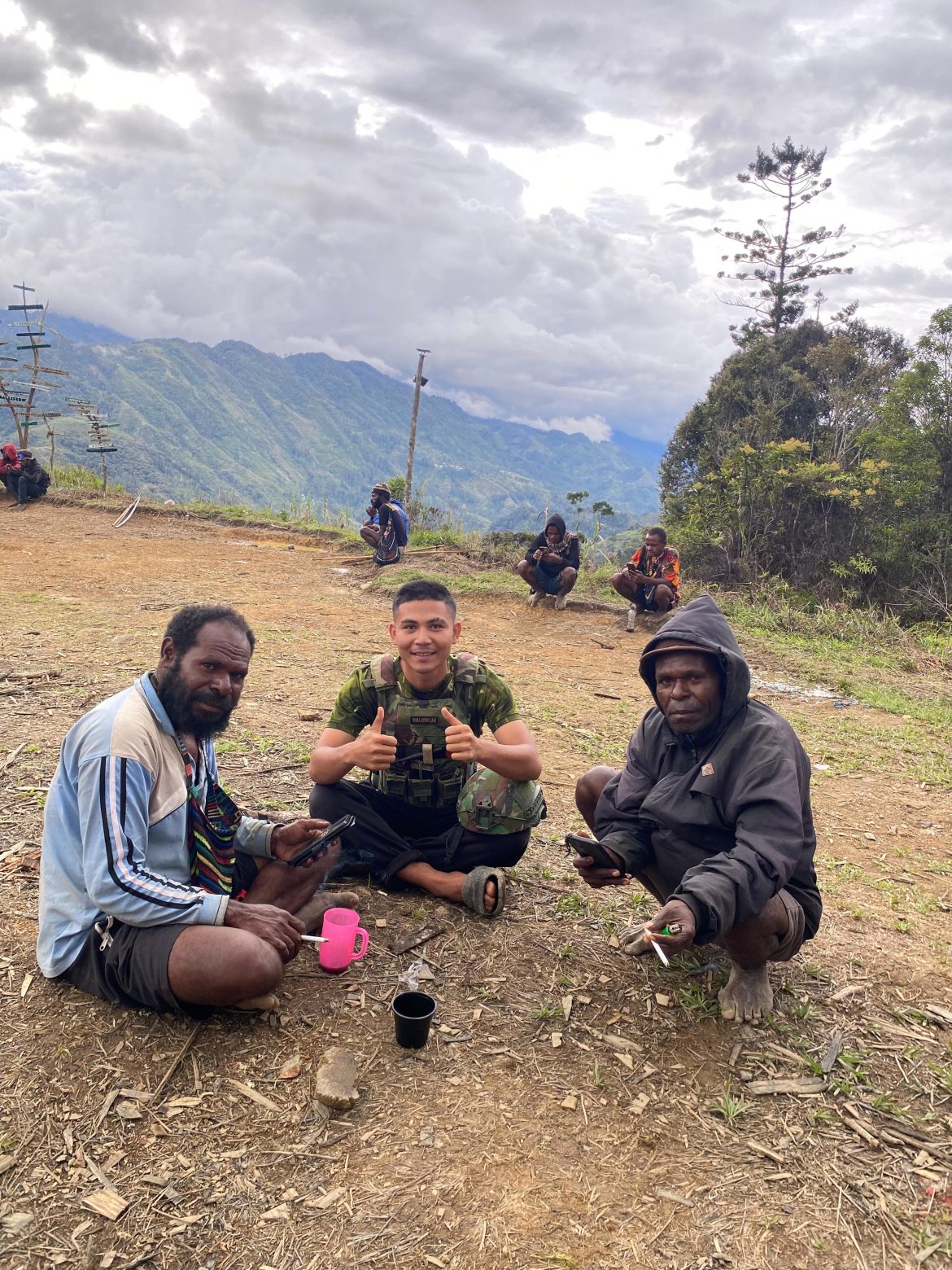 Jaya Sakti Menyapa. Satgas Mendengar, Warga Kendetapa Berbicara