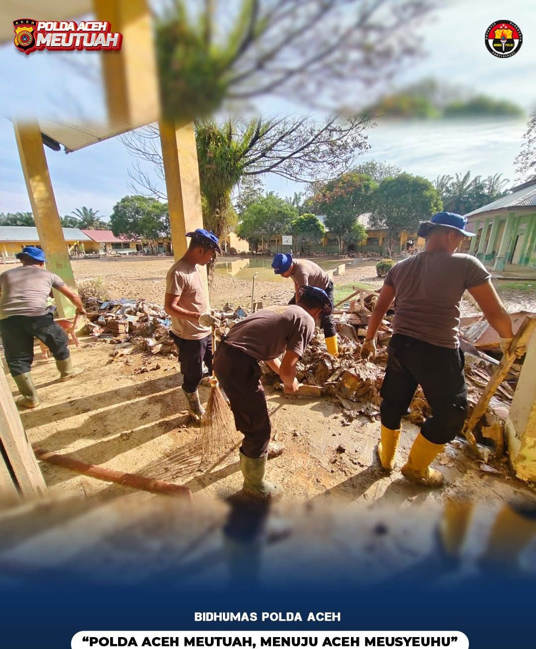 Polda Aceh Yang Tergabung dalam Satgas Aman Nusa ll Melaksanakan Pembersihan Fasilitas 