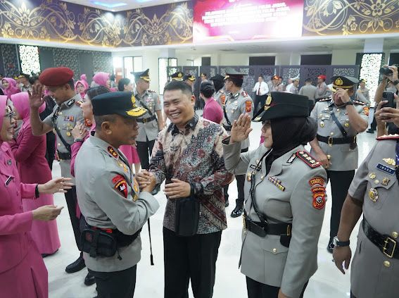Kombes Pol Sumarni Dimutasi ke Polres Metro Bekasi, Tetap Sauyunan Jaga Lembur