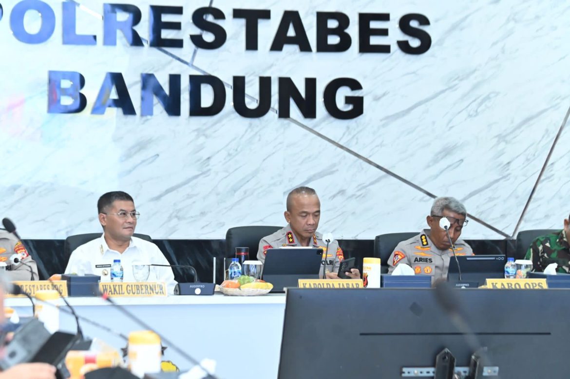 Kapolda Jabar Sebut Pertandingan El Clasico Persib VS Persija di Bandung Perlu Sportifitas, Sehingga Ciptakan Situasi Damai dan Meriah