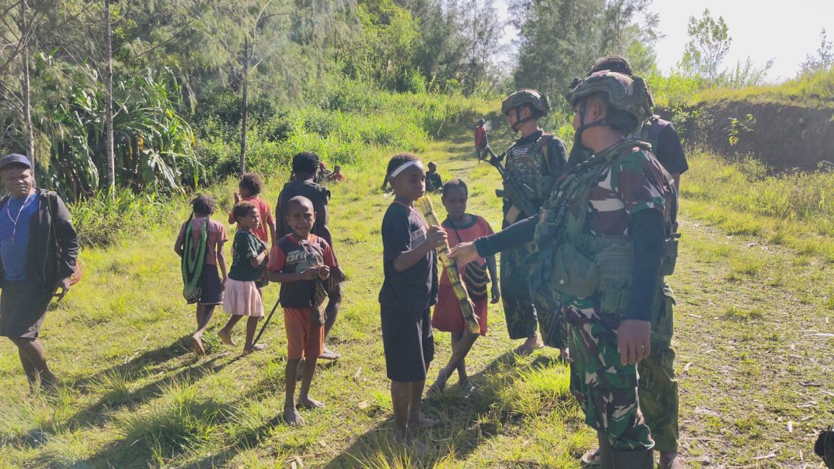 Jaya Sakti Berbagi. Tebu Manis dari Ogeapa, Kebaikan Satgas untuk Semua