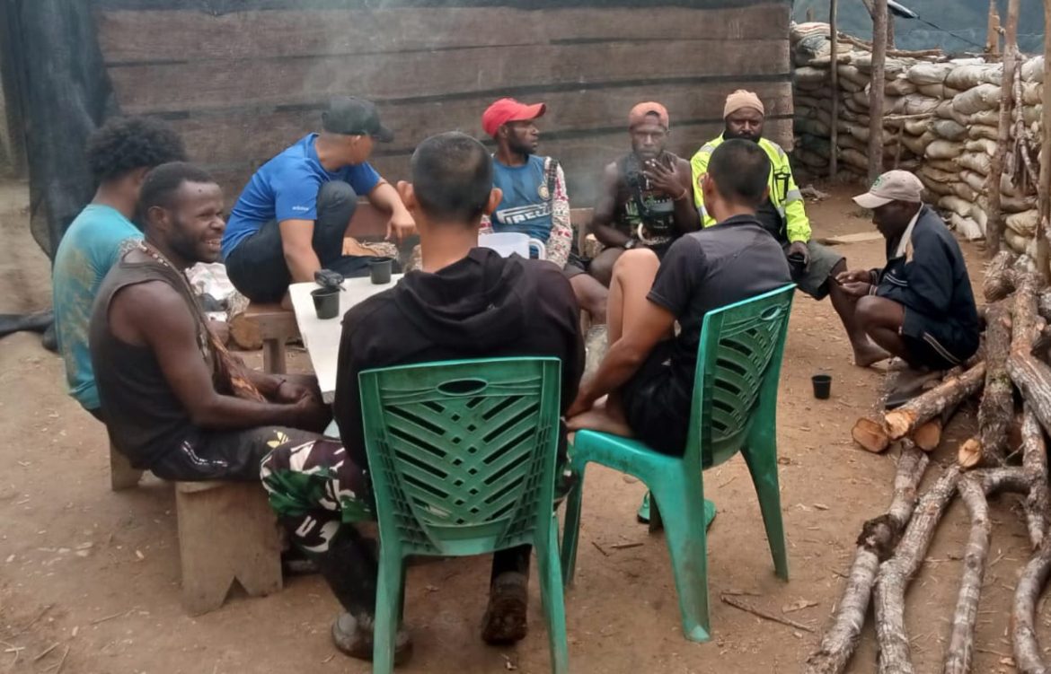 Jaya Sakti Menyapa. Ngopi Bersama, Satgas dan Masyarakat Maya Bersatu