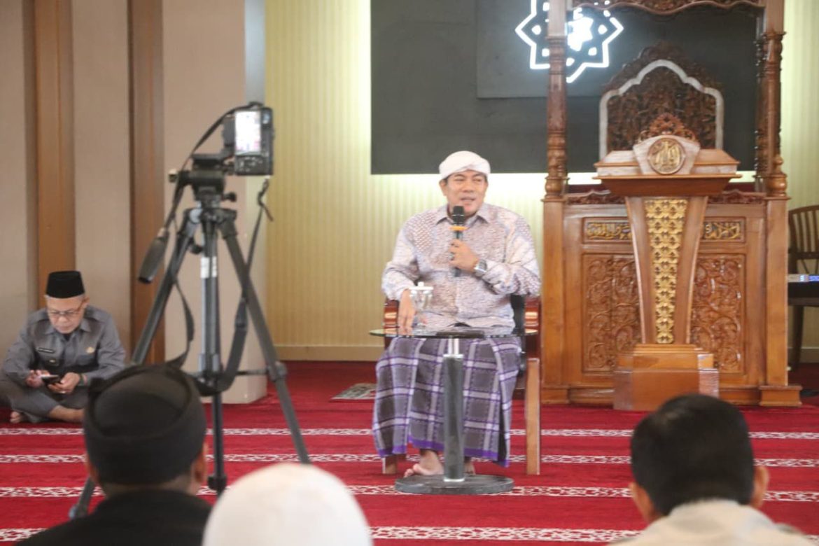 Perkuat Iman dan Integritas, Polda Jabar Rutin Binrohtal Mingguan Hadirkan Ustadz Tata Sukayat