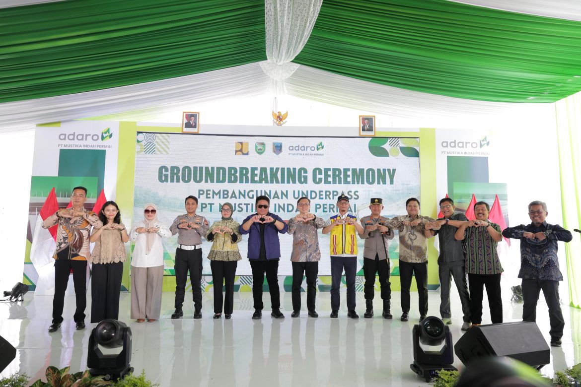 KAPOLRES LAHAT HADIRI KEGIATAN GROUND BREAKING (PELETAKAN BATU PERTAMA) PEMBANGUNAN UNDERPASS/FLYOVER AKSES JALAN HAULING PT. MUSTIKA INDAH PERMAI (MIP) DAN PT. SERVO LINTAS RAYA (SLR) DI KEC. MERAPI BARAT KAB. LAHAT