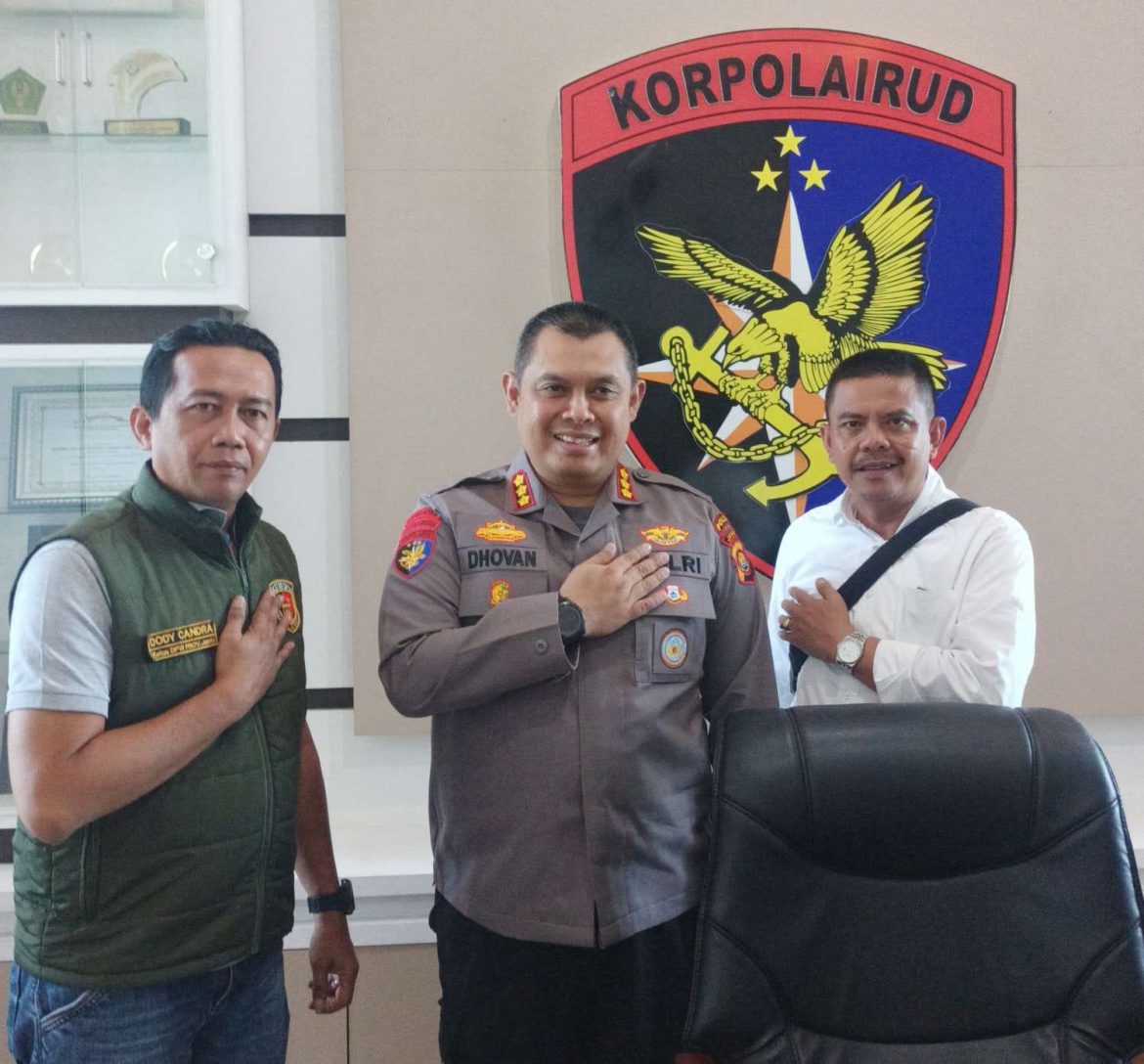 Perkuat Kemitraan ,Dan Sinergitas Ketua DPW Fast Respon Indonesia Center Jambi Silaturahmi Bersama Dirpolairud Polda Jambi