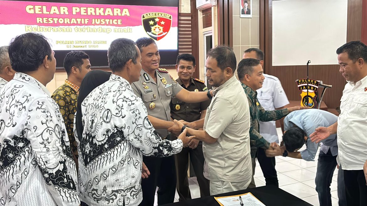 Kasus Guru Honorer Berakhir Damai dan Humanis, Polres Muaro Jambi Terapkan Restorative Justice