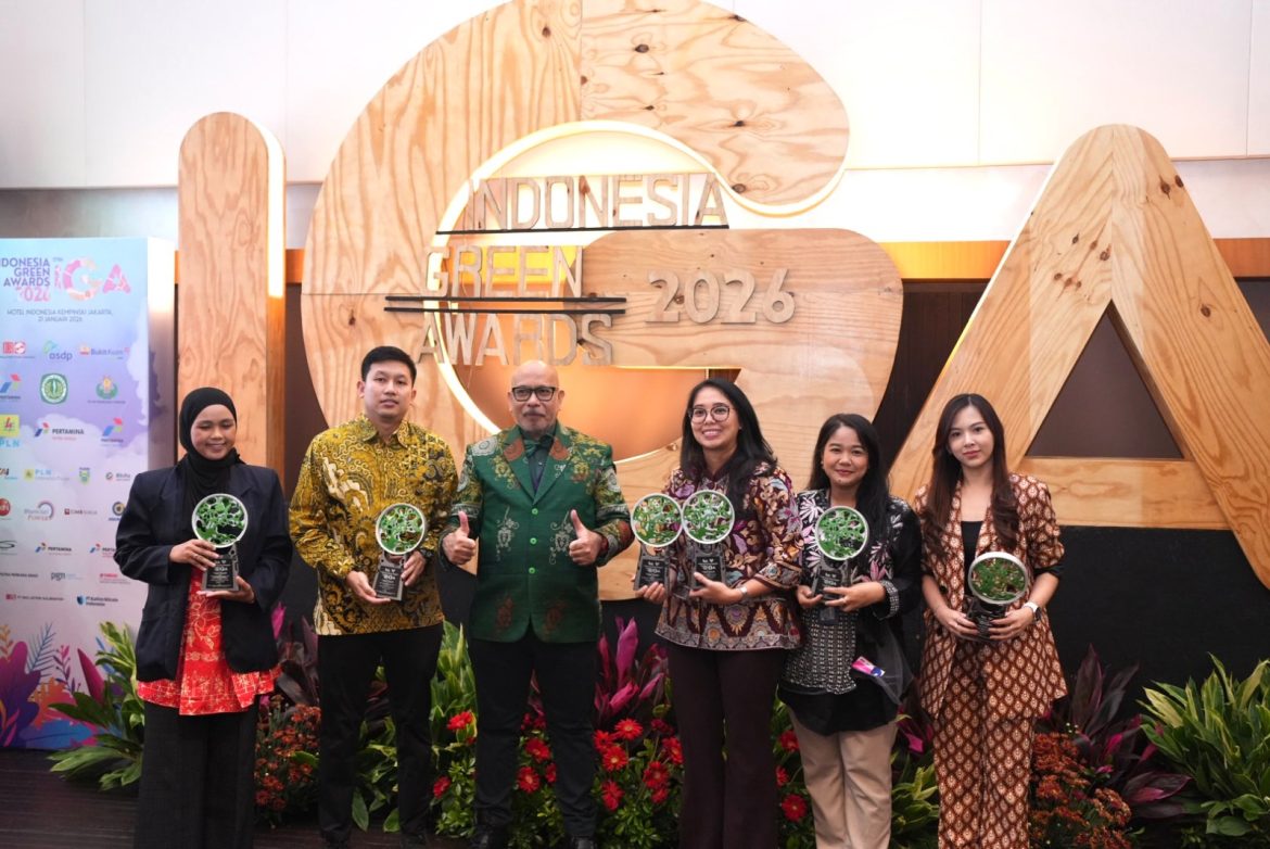 Tegaskan Komitmen Berkelanjutan, PTBA Borong Penghargaan Indonesia Green Awards 2026