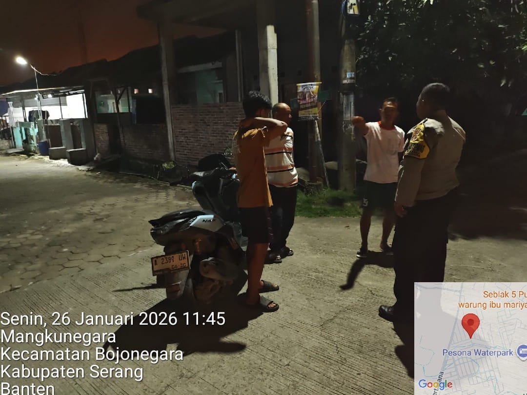 Serap Aspirasi dan Sosialisai Call Center 110,Bripka Geri Bhabinkamtibmas Ds Kertasana Datangi Warga