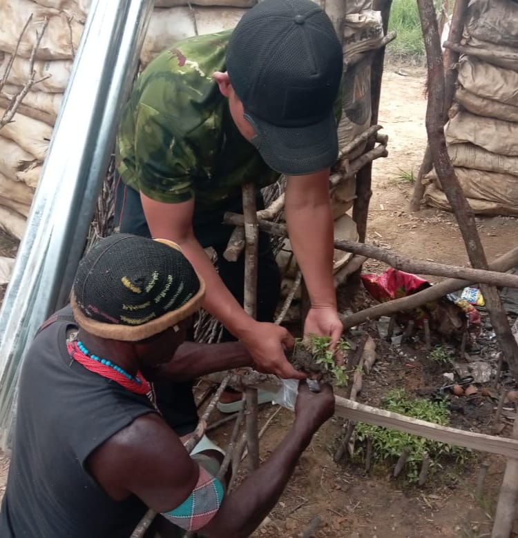 Jaya Sakti Berbagi. Pos Zanepa Dukung Ketahanan Pangan dengan Bibit Cabe Rawit