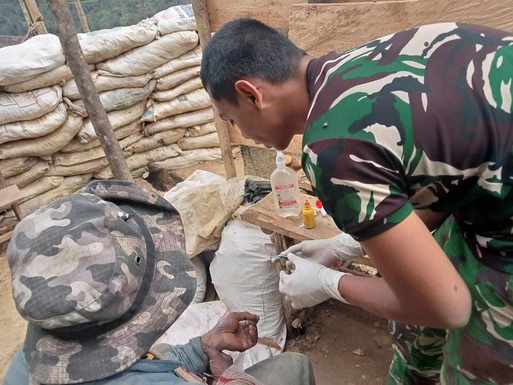 Jaya Sakti Menyapa dan Sehat. Pos Zanepa Berbagi Kasih di Pedalaman, Volly dan Layanan Kesehatan untuk Zanepa