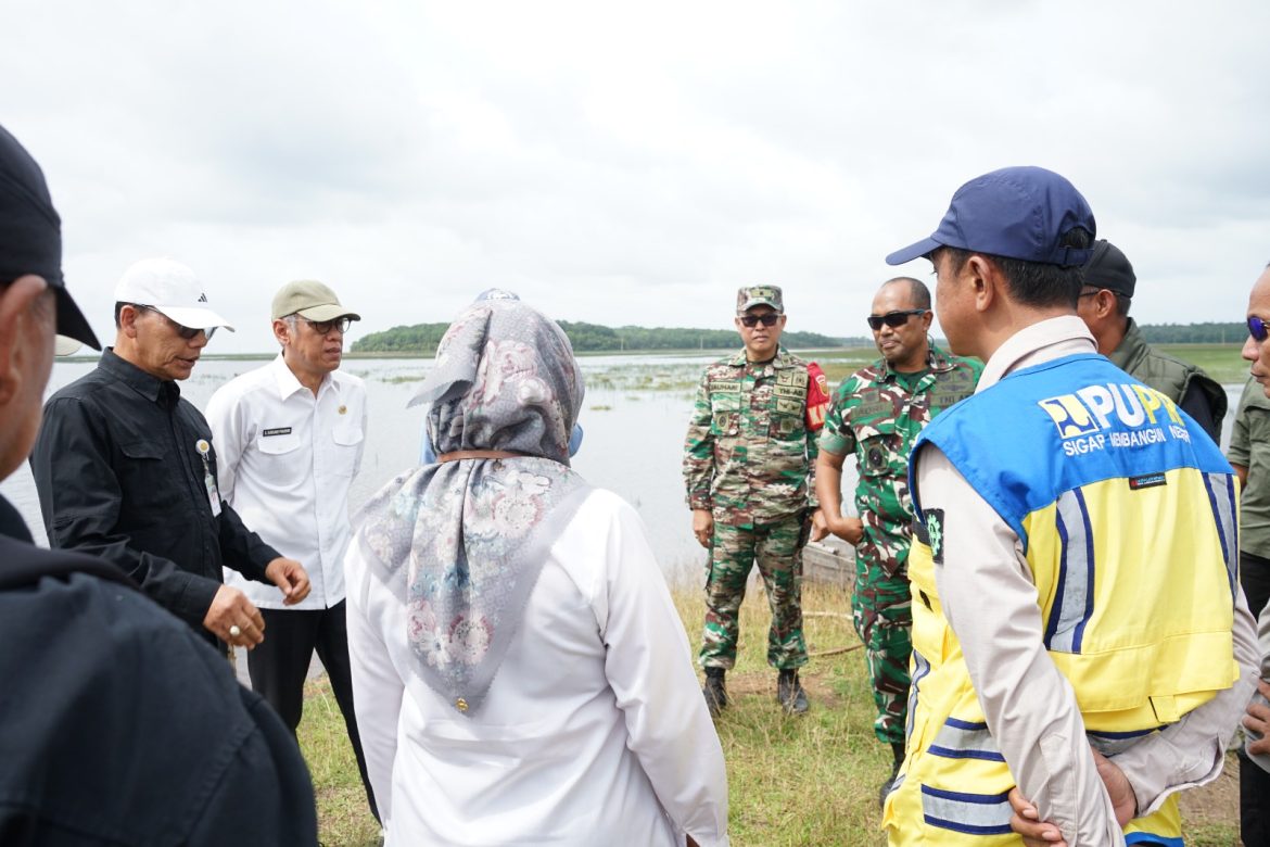 Sinergi TNI–Kementan di Lokasi Cetak Sawah Rakyat OKI