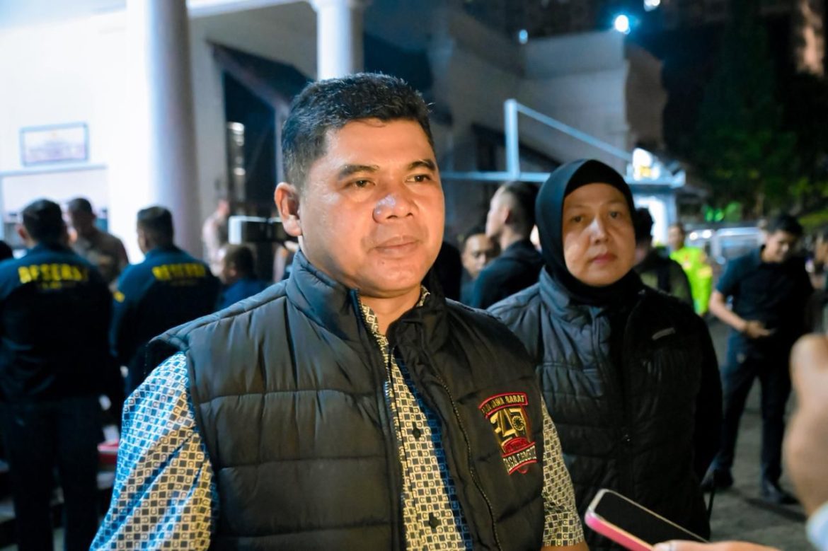 Kapolda Jabar Pimpin Patroli Skala Besar, Ratusan Personel Gabungan Dikerahkan Cegah Kejahatan di Malam Hari