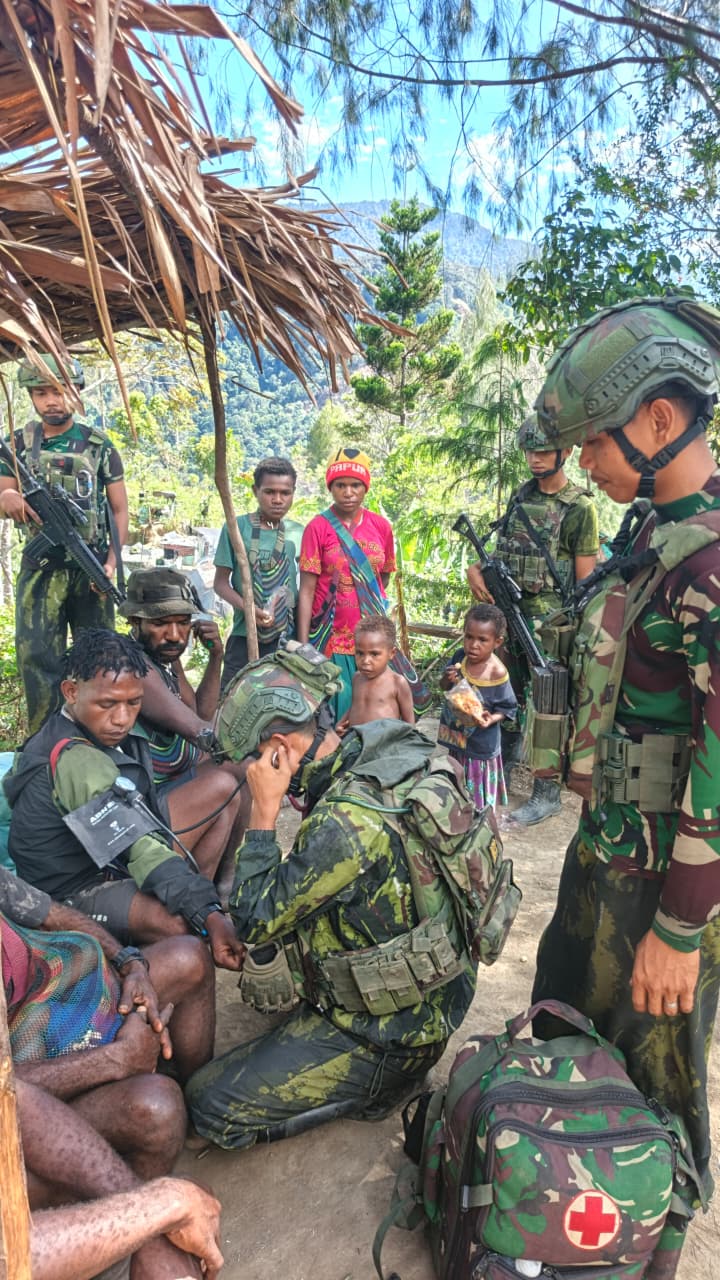 Jaya Sakti Sehat. Kasih di Pedalaman. Pos Hiyabu Berikan Pelayanan Kesehatan Gratis