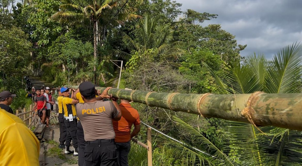 Gandeng Media Polres Pelabuhan Tanjungperak Ajak Warga Jadi Pelopor Tertib Lalu Lintas